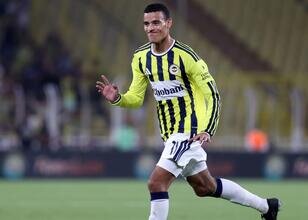Greenwood Sahneye Çıktı, Kadıköy Ayağa Kalktı!