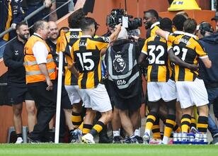 Hull City'den Premier Lig'e olağanüstü başlangıç!