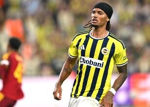 Fenerbahçe'de kendini aştı: Archie Brown