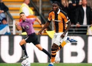 Hull City'nin bileği bükülmüyor