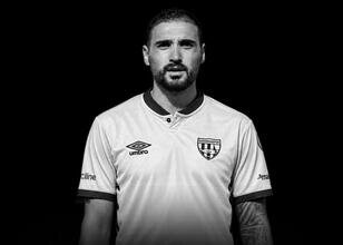 Bandırmasporlu futbolcu Tolga Kalender 25 yaşında hayatını kaybetti
