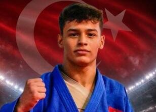 İbrahim Demirel Budapeşte Grand Slam'de bronz madalya