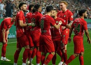 Amed Sportif, Başakşehir'e 5 attı!