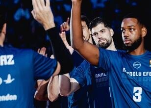 Anadolu Efes, Avrupa kupalarında 914. maçına çıkacak
