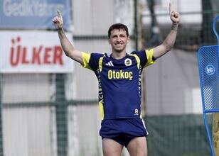 Fenerbahçe'de Mert Hakan Yandaş sürprizi
