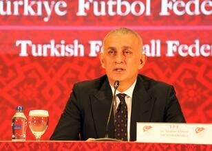 İbrahim Hacıosmanoğlu'ndan olay mesajlar!