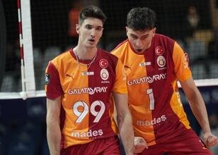 Galatasaray'dan set vermeden galibiyet!