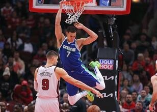 Fenerbahçe, NBA'den transfer yaptı: Dwight Powell