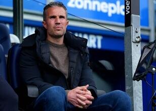 Feyenoord'da Van Persie ile ayrılık kararı