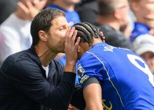 Chelsea, Stamford Bridge'de 4-3 ile Brighton'ı yendi; Emiliano Martinez ilk 11'de, Ferdi Kadıoğlu 90 dakika oynadı