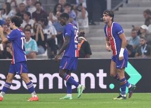 PSG Marsilya'yı 2-1 yendi