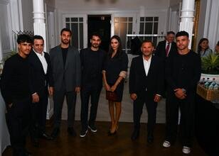 İlkay Gündoğan ve Okan Buruk'un aynı törende yer alması kriz iddialarını çürüttü
