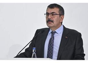 Yusuf Tekin istifa mı etti? Yusuf Tekin görevden alındı mı?