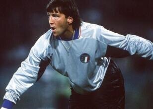 Dünya Kupası'nın en uzun süre gol yemeyen kalecisi Zenga