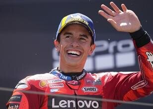 Toprak Razgatlıoğlu 11. sırada, zafer Marc Marquez'in!
