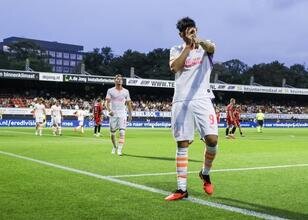 PSV'den yeni sezonda ilk galibiyet!