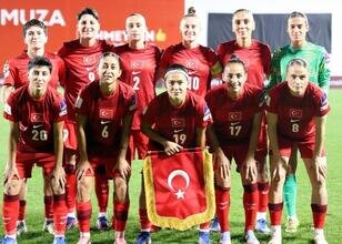 Kadın Milliler, Dünya Kupası biletini kaçırdı
