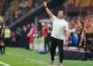 Okan Buruk'tan oyuncular�na: 'Kendinizi riske atmay�n!'
