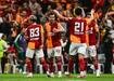 Galatasaray'da kanatlar durdu, savunmac�lar co�tu!