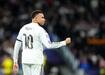 Real Madrid'den Mbappe i�in sakatl�...