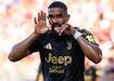 Juventus 3 puanla başladı...