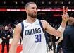 Mavericks, gelece�i belirsizli�ini koruyan Klay Thompson ile temas halinde