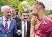 Salah'a Arakl�'da arazi teklifi: O anlar ilgi g�rd�