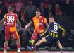 Fenerbah�e'den penalt� beklentisi, Galatasaray'da kart itiraz�!