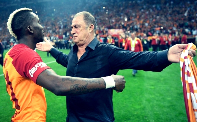 'FALCAO'NUN YERİNE ALSAYDIN'