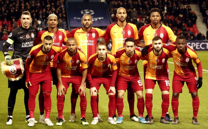 ÇILGIN PARALAR HAVAYA UÇTU
