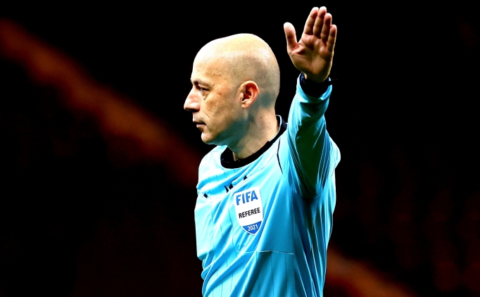 'FUTBOLU BİLSE FAUL ÇALAR!'