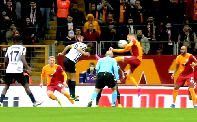 'VAR MÜDAHALESİ SKANDAL!'