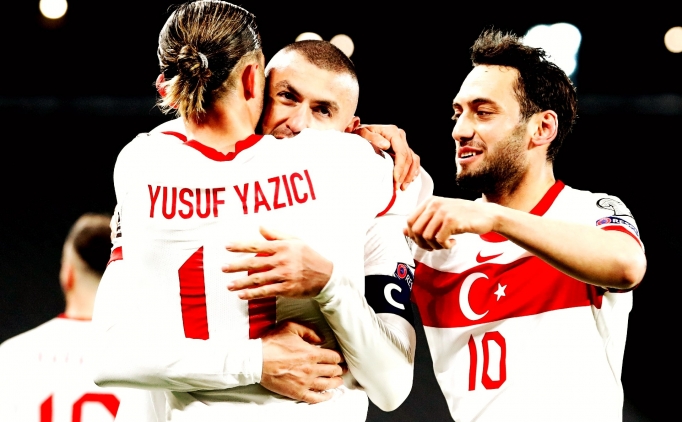 TÜRKİYE'Yİ ŞAMPİYON YAP!..