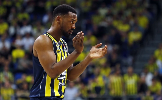 F.BAHÇE'DEN AYRILDI; G.SARAY!