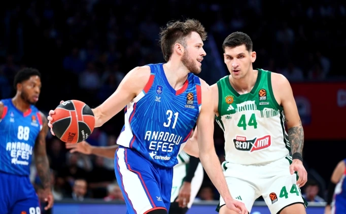 ANADOLU EFES PANA'YI GET!