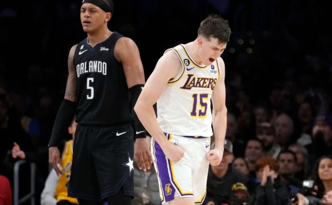 LAKERS'I REAVES TAIDI!