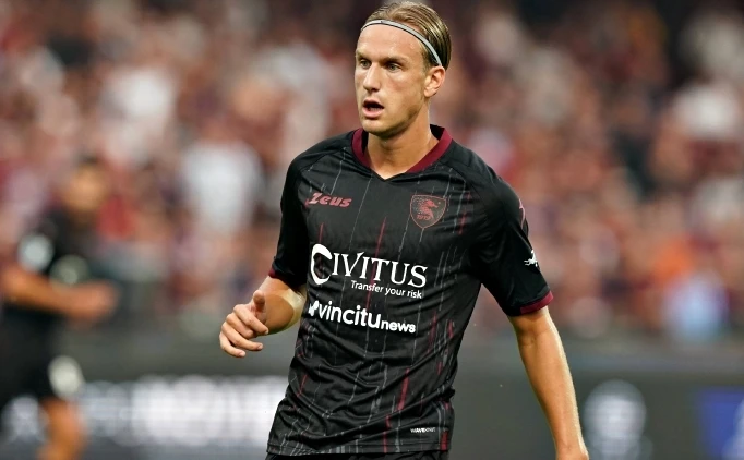 F.BAHÇE'YE GOLCÜ SÜRPRİZİ!