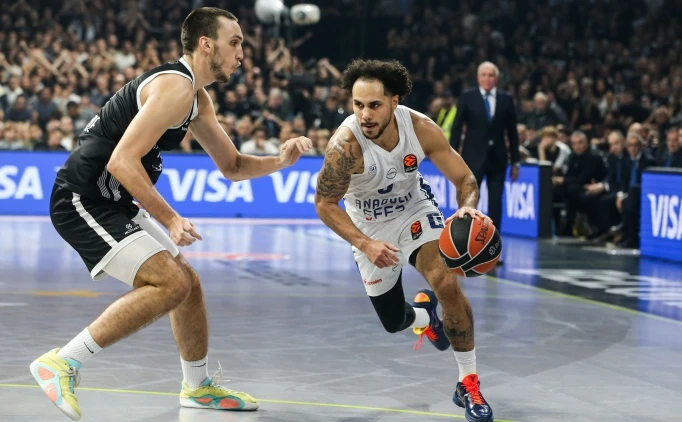 A.EFES, OLYMPIAKOS'A KONUK!