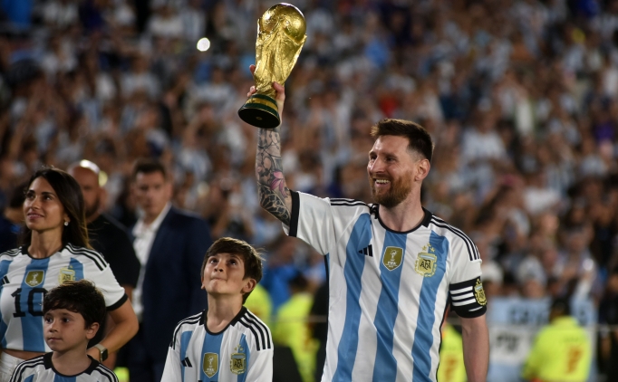 Messi: 'Dünya Kupası ile kariyerim tamam!'