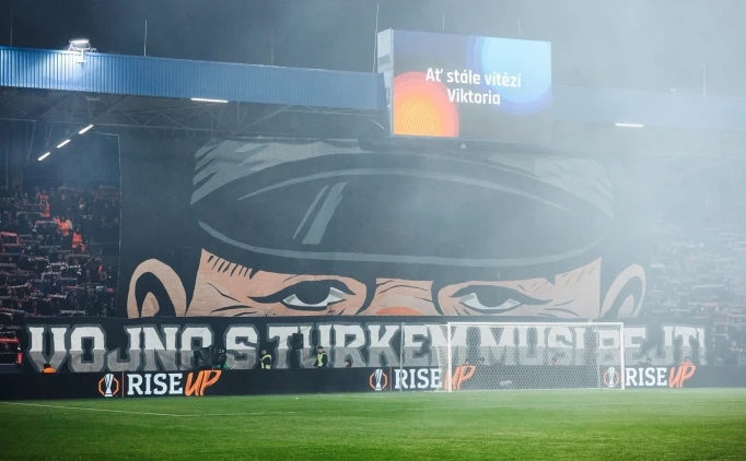 İŞTE O PANKARTIN CEZASI!