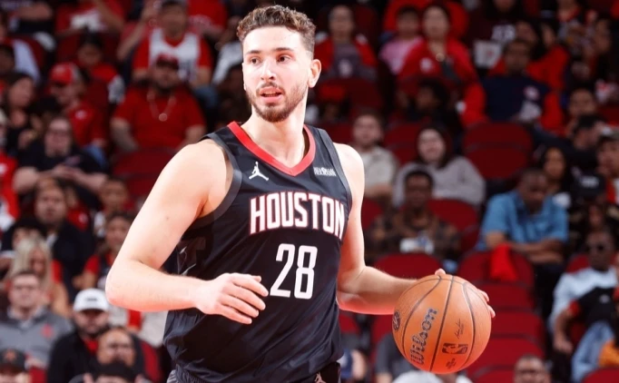 ALPİ'DEN YILDIZ PERFORMANSI