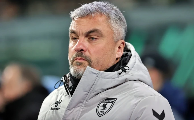 'VAR YEMEK M YYORDU?'