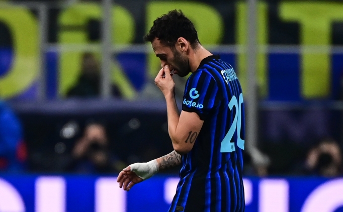 G.Saray'�n transfer g�ndeminde yine ba� rol Hakan �alhano�lu