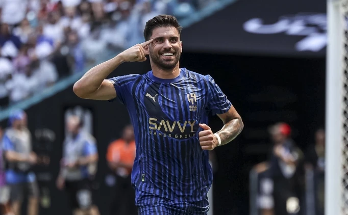 ��TE GALATASARAY'IN B�T�ES�!