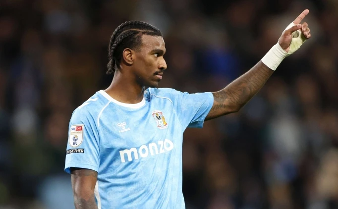 BE��KTA�'A KUVVETL� GOLC�!