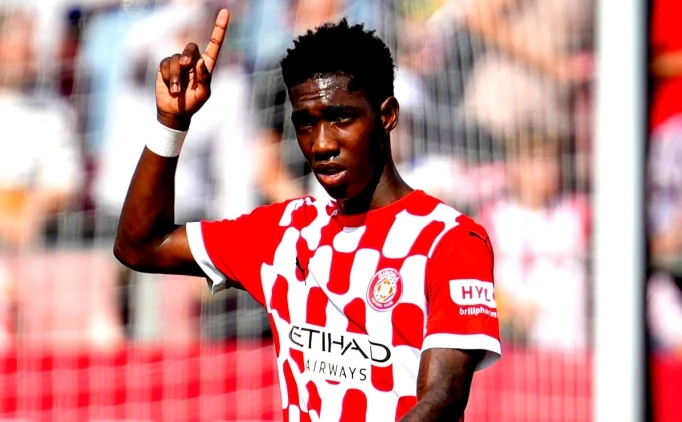 �ZLE: ASPRILLA B�YLE B�R�!