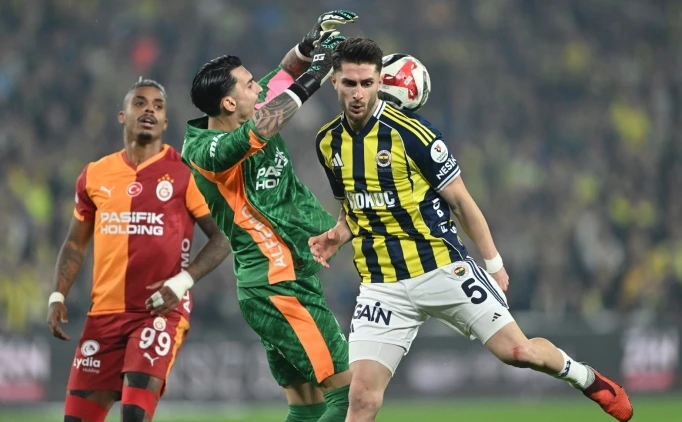 ...VE DERB�N�N SAAT� DE���T�!