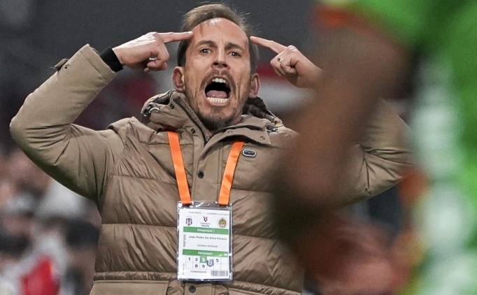 'HAKEM MA�A KARI�MASIN!'