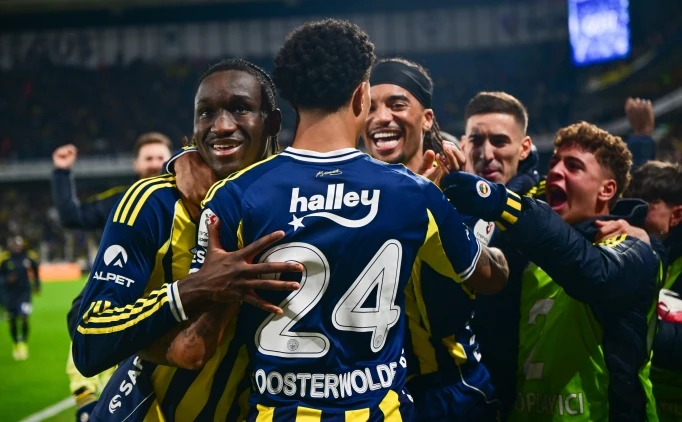 FENERBAH�E'DEN GER� D�N��!