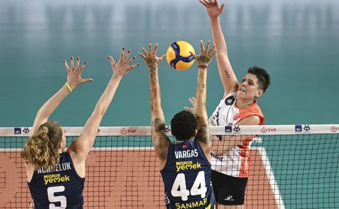 KUPA VOLEY'DE F�NAL�N ADI